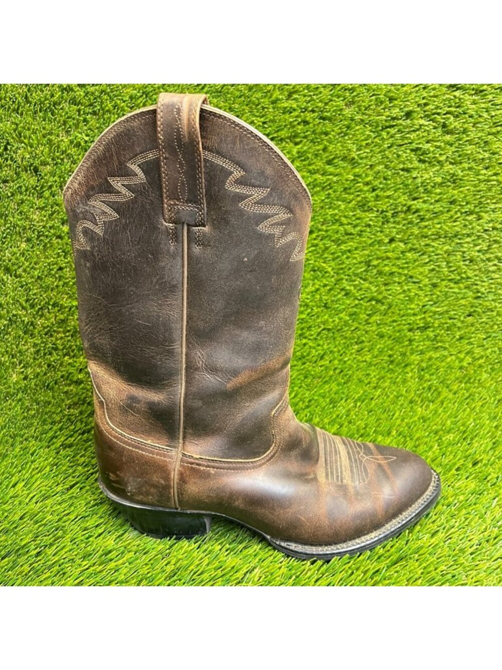Ariat Sedona Mens Size 8EE Brown Classic Outdoor Leather Cowboy Western Boots